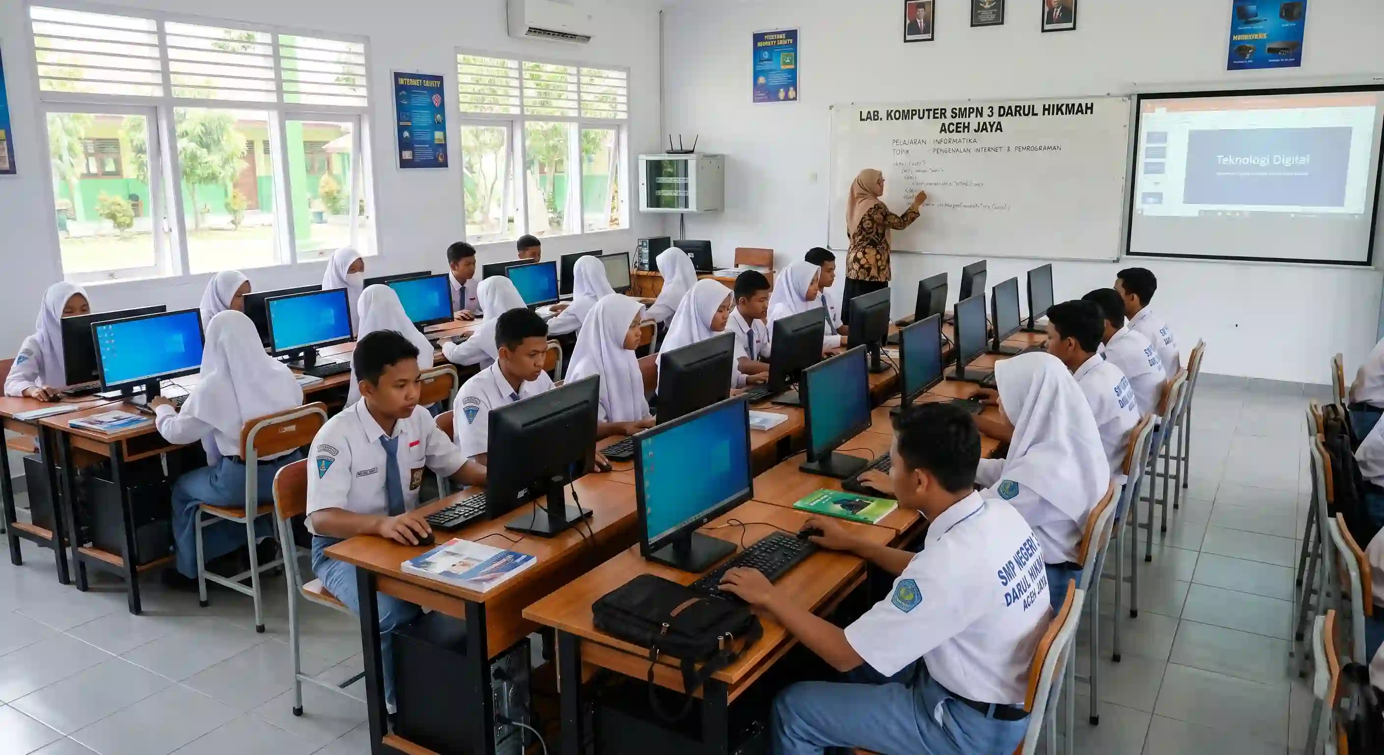 Lab Komputer